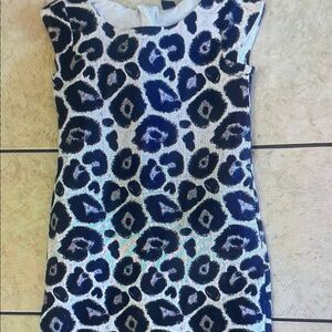 Stylish Blue and White Leopard Print Skirt